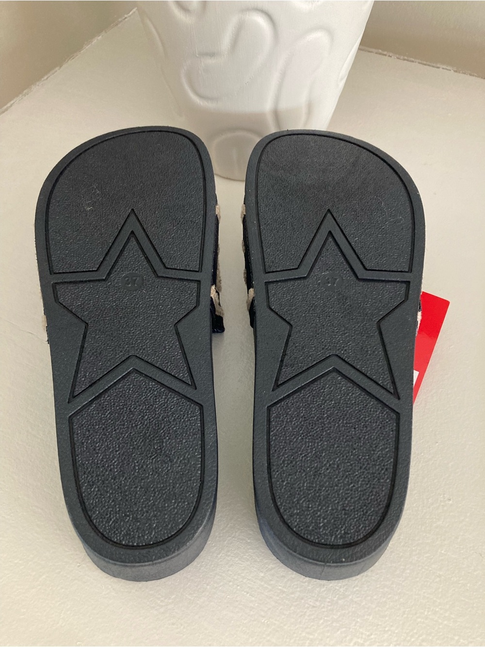 CHANEL Navy and Cream CC Slide Sandals NWT - Picture 3 of 4